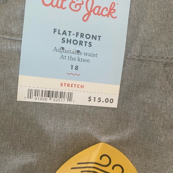 Boys nwt new cat & jack size 18 gray flat front grey shorts quick dry @ the knee - Picture 4 of 5